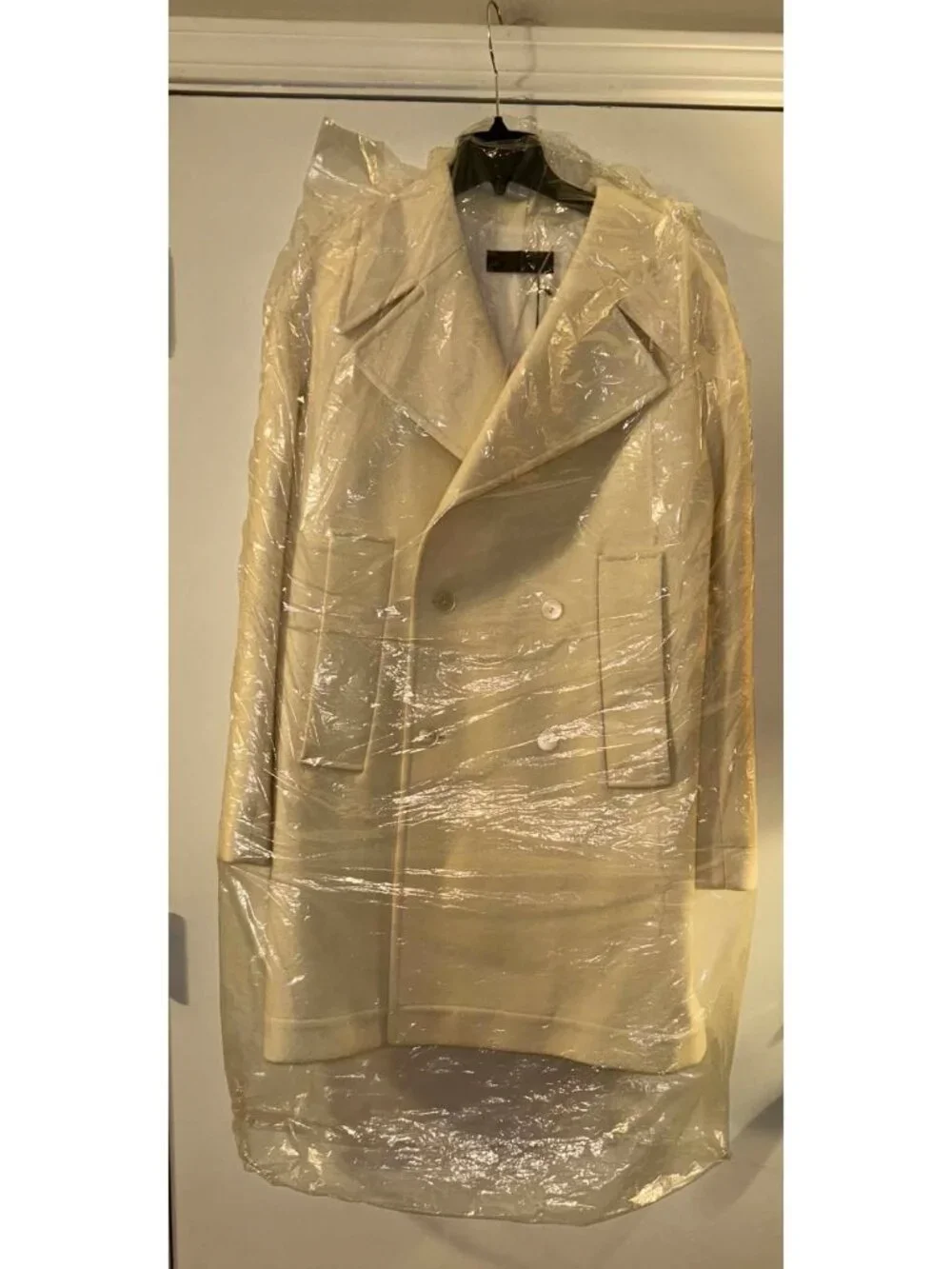 NWT $1736 Haider Ackermann Notched Lapel Double Breasted Wool Coat Cream Size 34